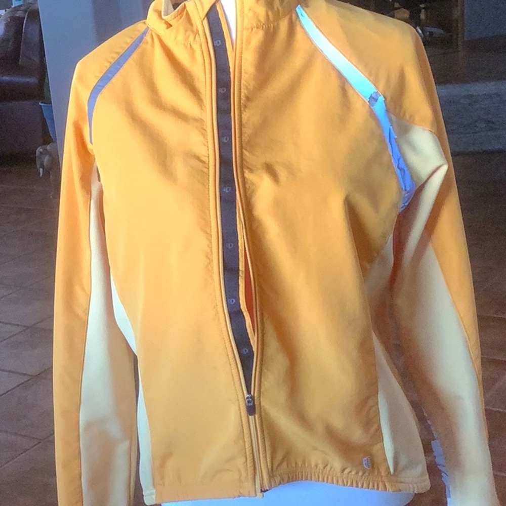 Bicycle jacket
